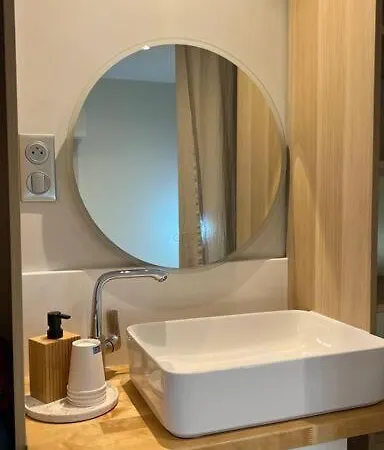Piscine Partagée Parking Securisé Appartement