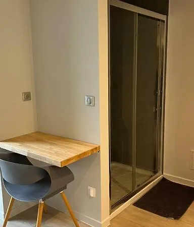Appartement Piscine Partagée Parking Securisé
