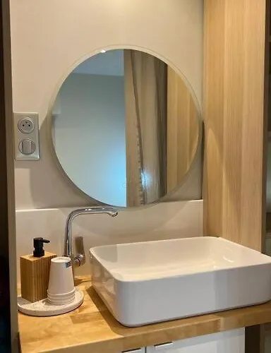 Piscine Partagee Parking Securise Apartment