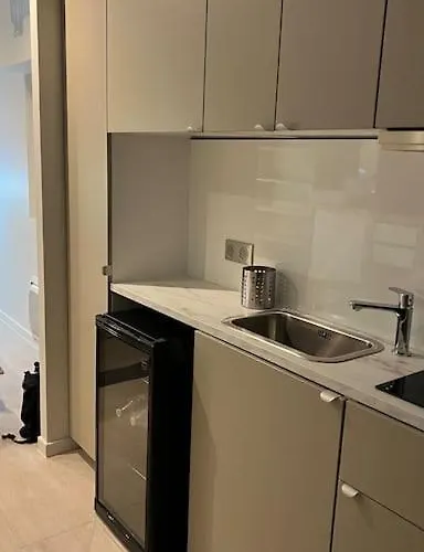 Piscine Partagee Parking Securise Apartment