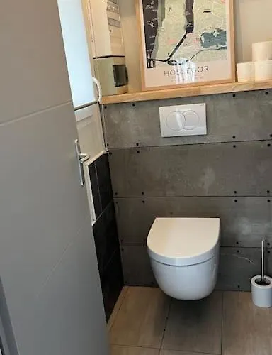 Apartment Piscine Partagee Parking Securise *