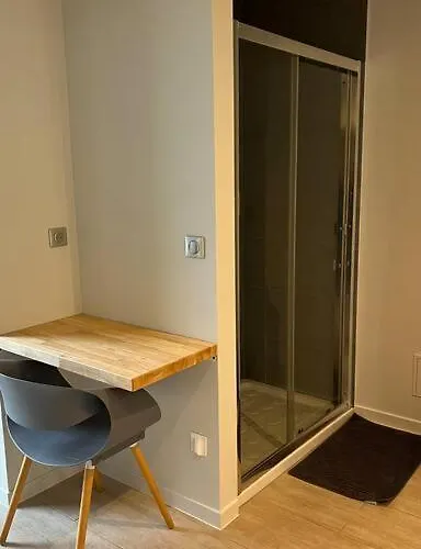 Apartment Piscine Partagee Parking Securise