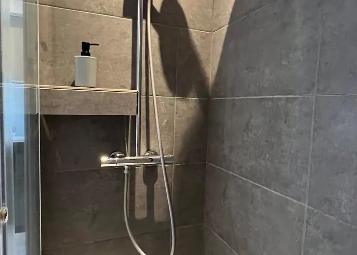 Piscine Partagee Parking Securise Apartment